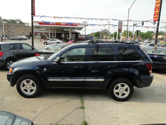 2005 Jeep Grand Cherokee Super