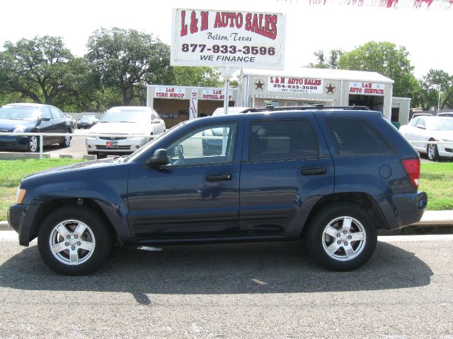 2005 Jeep Grand Cherokee Sedan 4dr