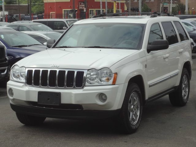 2005 Jeep Grand Cherokee Super