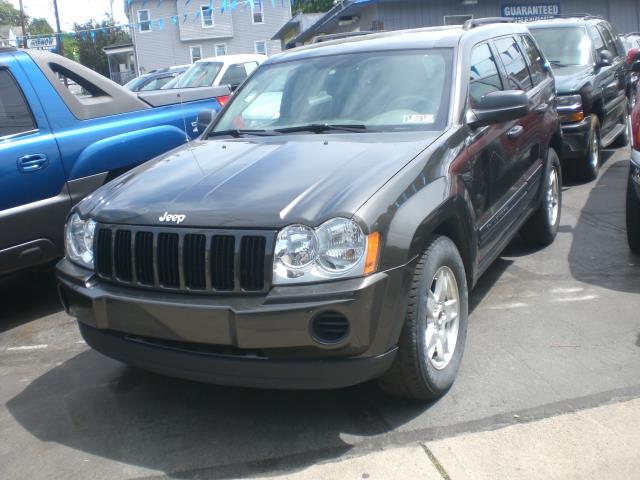 2005 Jeep Grand Cherokee LS