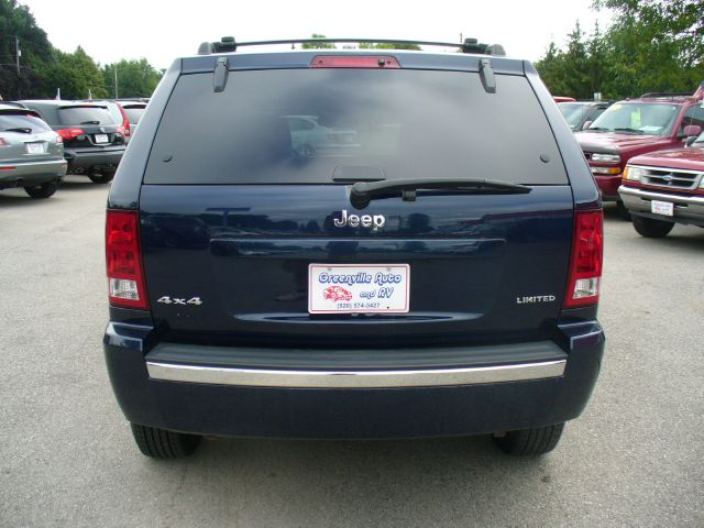 2005 Jeep Grand Cherokee Super