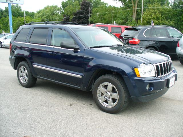 2005 Jeep Grand Cherokee Super