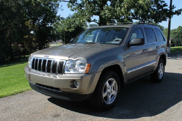 2005 Jeep Grand Cherokee Super