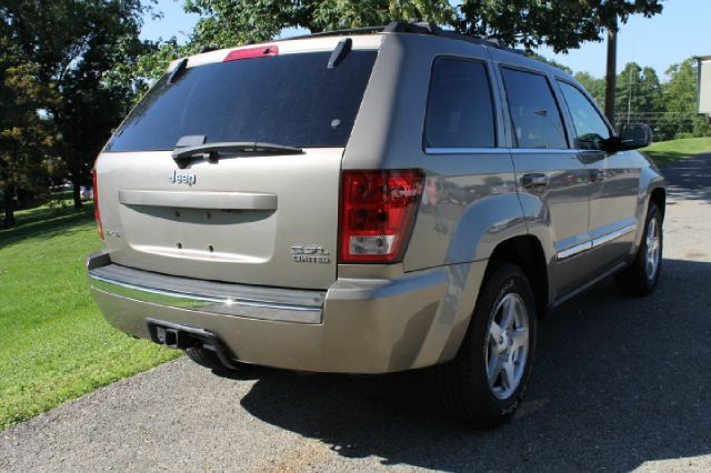 2005 Jeep Grand Cherokee Super