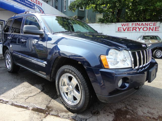 2005 Jeep Grand Cherokee Super