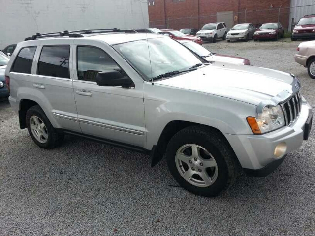 2005 Jeep Grand Cherokee SLT 25