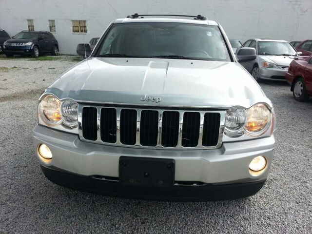 2005 Jeep Grand Cherokee SLT 25