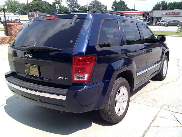 2005 Jeep Grand Cherokee SLT 25