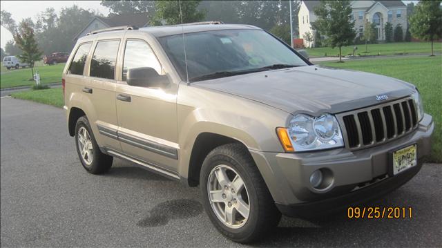 2005 Jeep Grand Cherokee W/panoroof