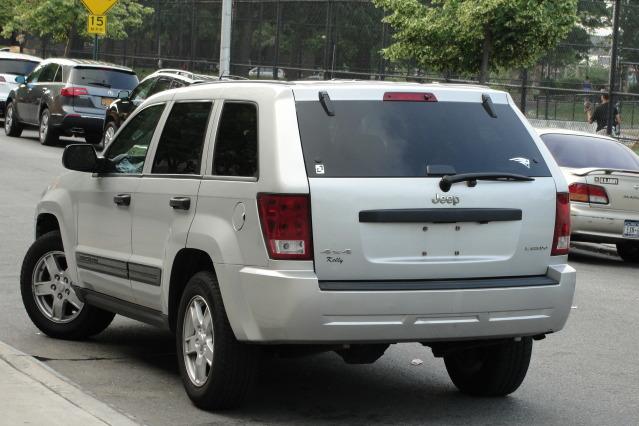 2005 Jeep Grand Cherokee Unknown