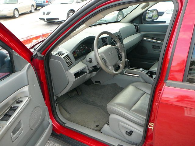 2005 Jeep Grand Cherokee Base W/nav.sys