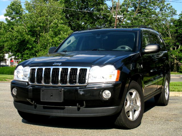 2005 Jeep Grand Cherokee Super