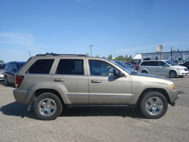 2005 Jeep Grand Cherokee SLT 25