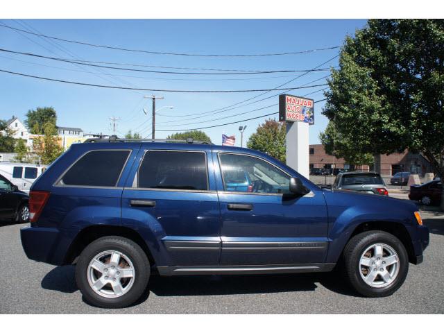 2005 Jeep Grand Cherokee LS