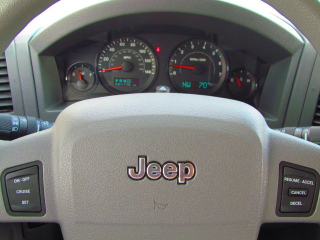 2005 Jeep Grand Cherokee Base W/nav.sys