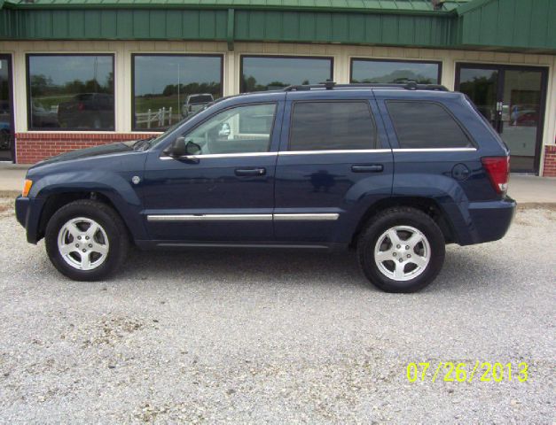 2005 Jeep Grand Cherokee Super