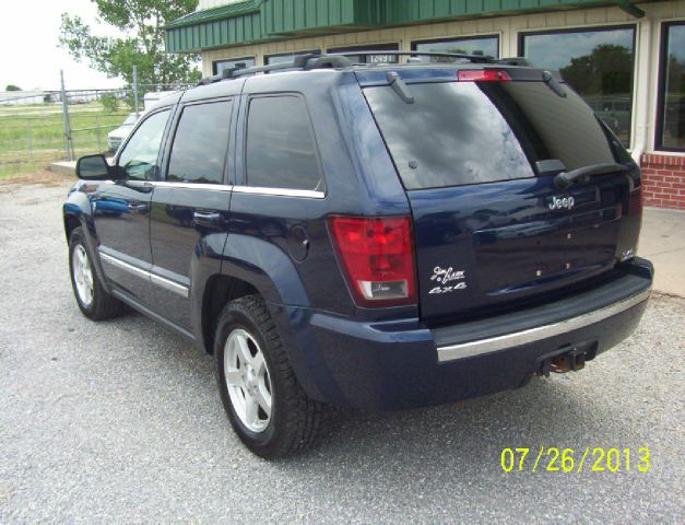 2005 Jeep Grand Cherokee Super