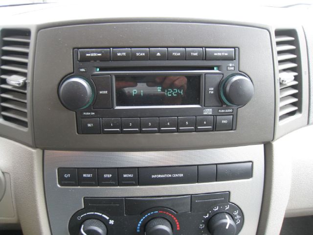 2005 Jeep Grand Cherokee Base W/nav.sys