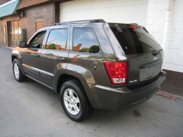 2005 Jeep Grand Cherokee Base W/nav.sys