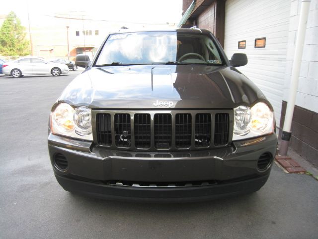 2005 Jeep Grand Cherokee Base W/nav.sys