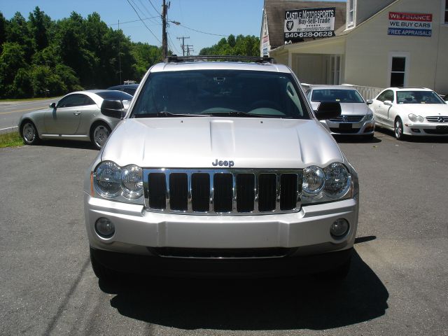 2005 Jeep Grand Cherokee Super