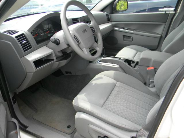 2005 Jeep Grand Cherokee Base W/nav.sys