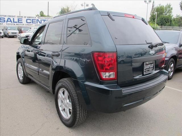 2005 Jeep Grand Cherokee LS