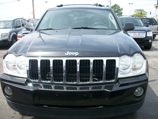 2005 Jeep Grand Cherokee Super