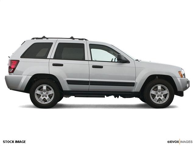 2005 Jeep Grand Cherokee LS