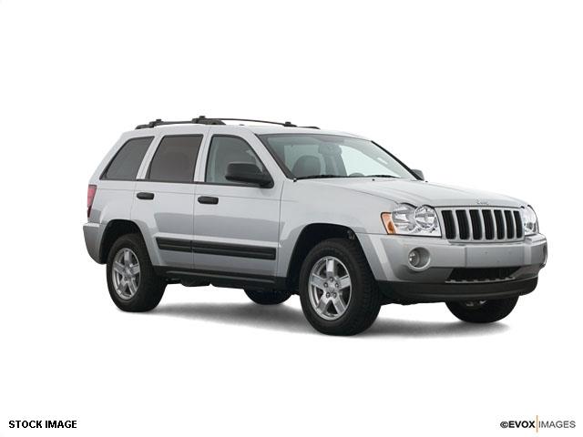 2005 Jeep Grand Cherokee LS