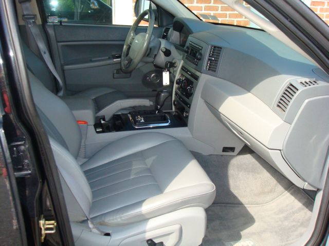 2005 Jeep Grand Cherokee Base W/nav.sys