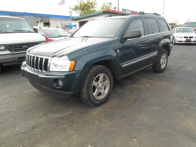 2005 Jeep Grand Cherokee Super