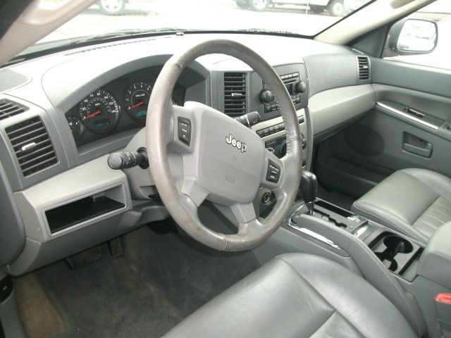 2005 Jeep Grand Cherokee Base W/nav.sys