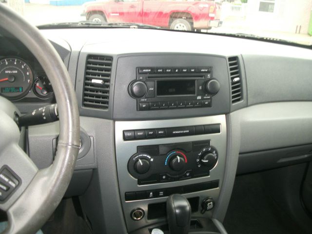 2005 Jeep Grand Cherokee Base W/nav.sys