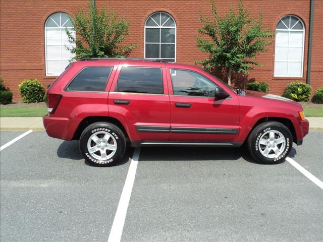 2005 Jeep Grand Cherokee Unknown