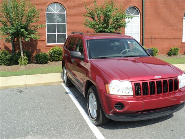 2005 Jeep Grand Cherokee Unknown