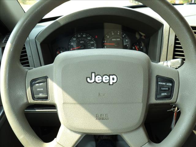 2005 Jeep Grand Cherokee Unknown