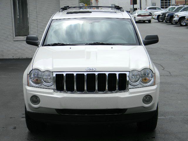 2005 Jeep Grand Cherokee Super