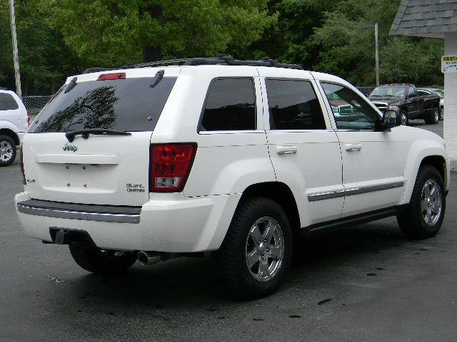 2005 Jeep Grand Cherokee Super