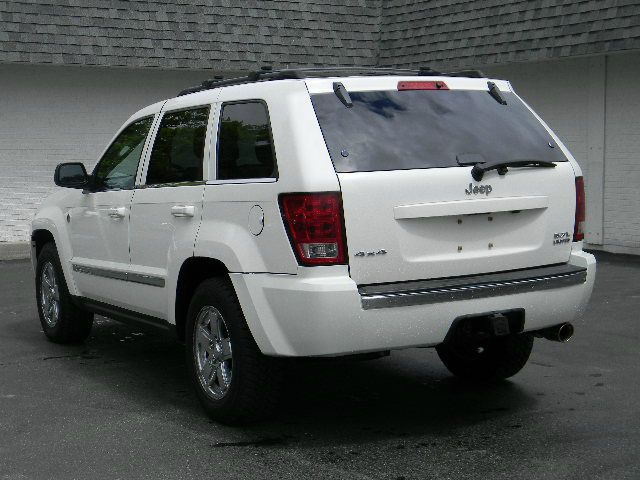 2005 Jeep Grand Cherokee Super