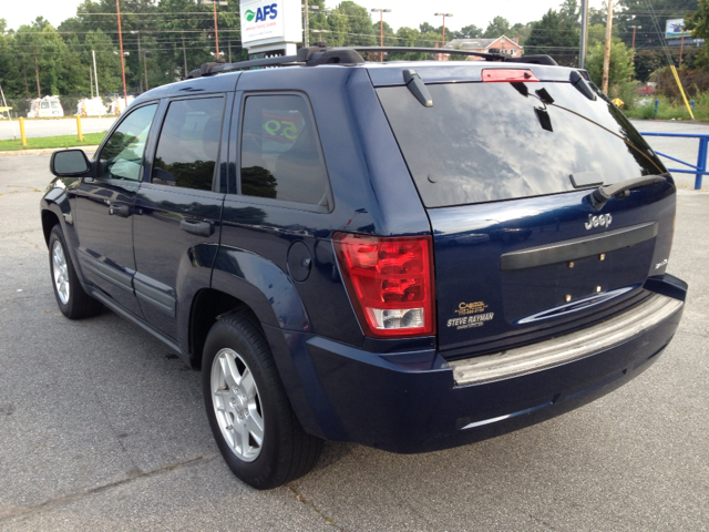 2005 Jeep Grand Cherokee Sedan 4dr