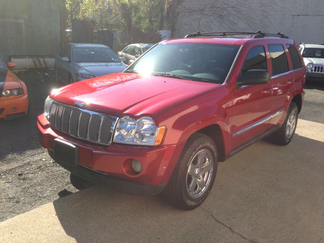 2005 Jeep Grand Cherokee Super