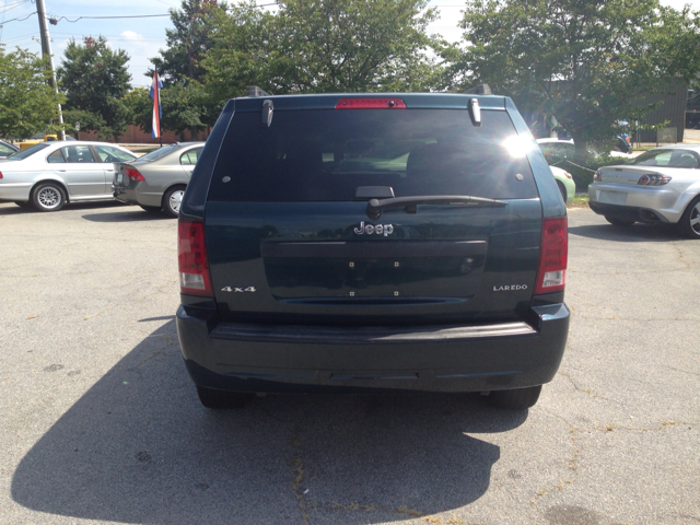 2005 Jeep Grand Cherokee LS