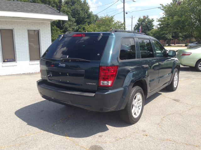 2005 Jeep Grand Cherokee LS