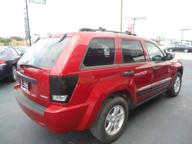 2005 Jeep Grand Cherokee Sedan 4dr