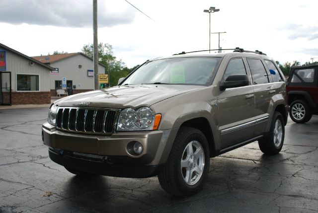 2005 Jeep Grand Cherokee Super