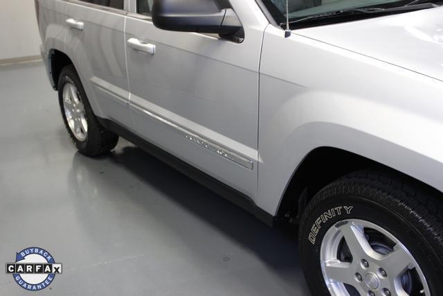 2005 Jeep Grand Cherokee SLT 25