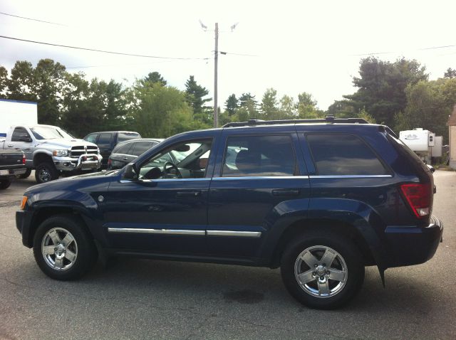 2005 Jeep Grand Cherokee Super