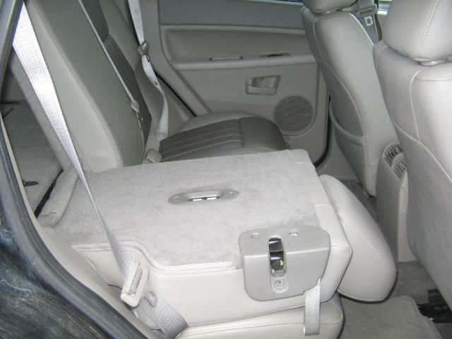 2006 Jeep Grand Cherokee Base W/nav.sys