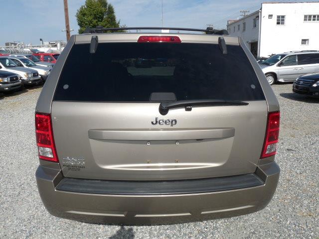 2006 Jeep Grand Cherokee Summer Fun